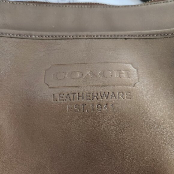 Coach Leatherware Est. 1941 Embossed Brown Leatherware Swing Bag Crossbody - Picture 3 of 11